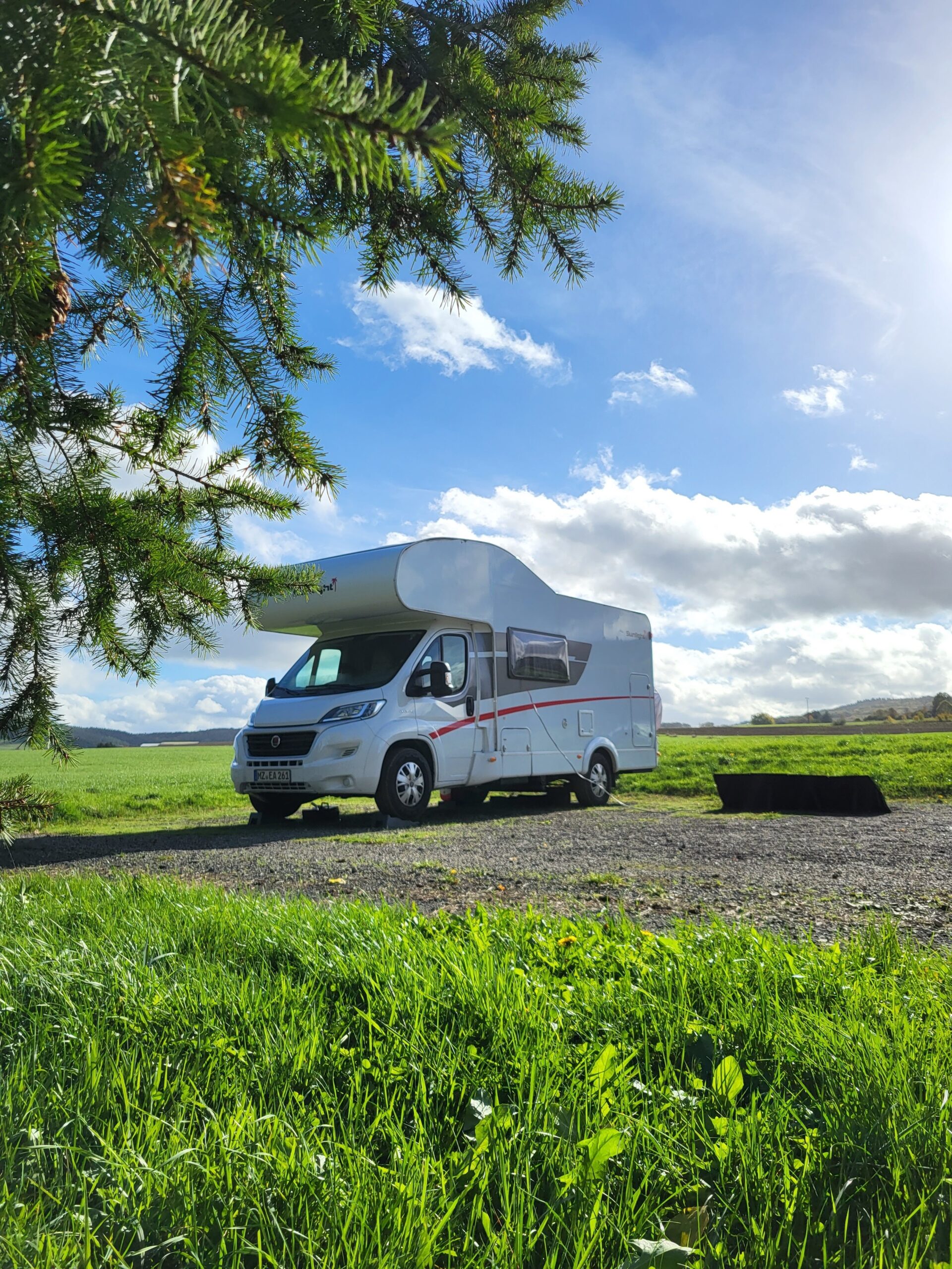 Sunlight Alcove A38 Wohnmobil Außenansicht